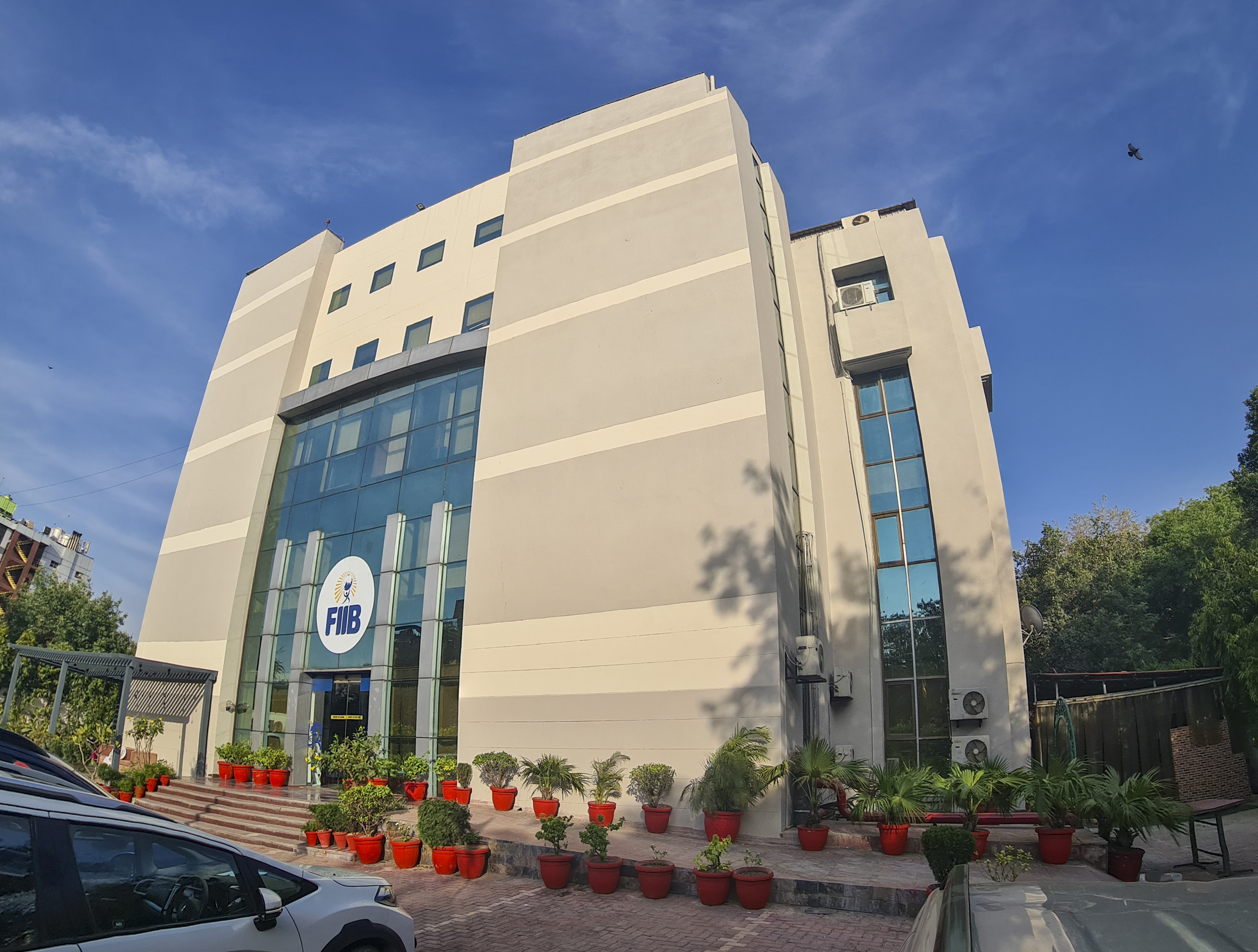FIIB Delhi Maintains AACSB Accreditation, Ranking Among 6 percent of B-Schools Globally