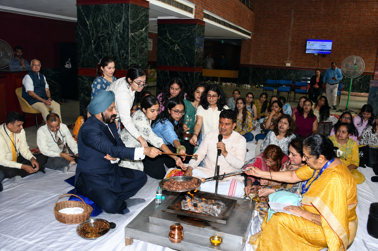 Amity University Organises Two-Day ‘Deeksharambh’ Orientation Programme for the New Batch of students of Behavioural Health and Allied Sciences