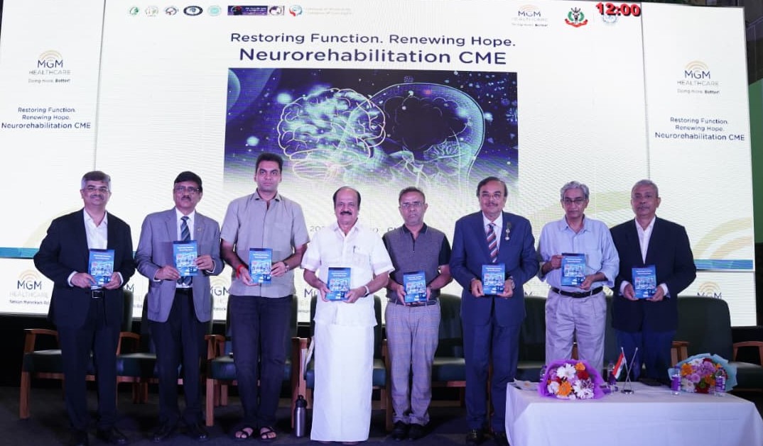 Honourable Speaker of the Tamil Nadu Legislative Assembly J. C. D Prabhakar inaugurates CME programme at MGM Healthcare